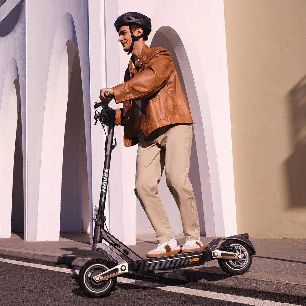 NAVEE ST3 PRO Trottinette Électrique