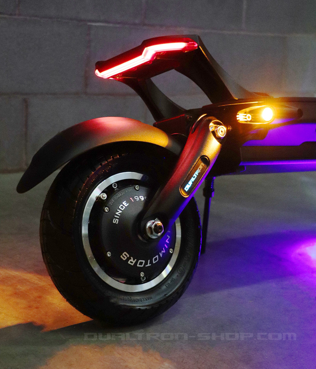 VICTOR LUXURY PRO (EY4)｜Trottinette électrique Dualtron